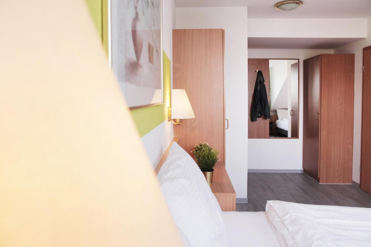 Bp24 Hotel Aachen Exterior photo