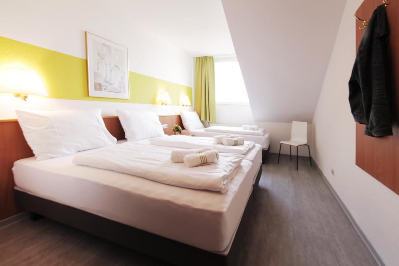 Bp24 Hotel Aachen Exterior photo
