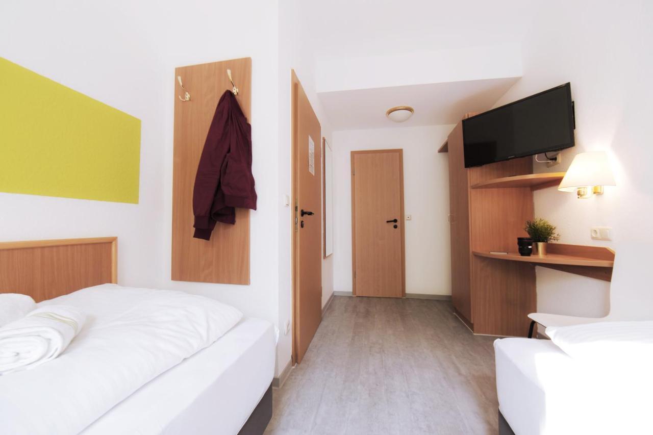 Bp24 Hotel Aachen Exterior photo