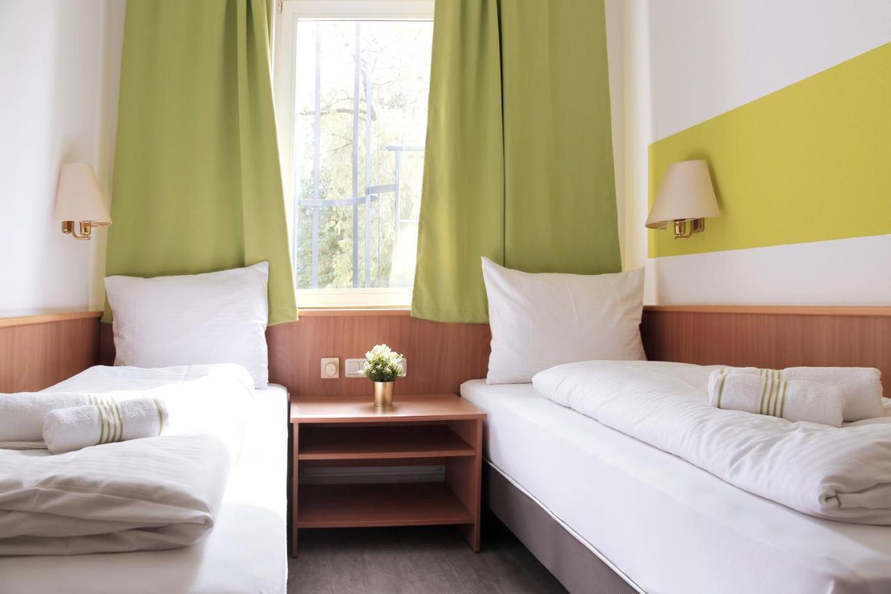Bp24 Hotel Aachen Exterior photo
